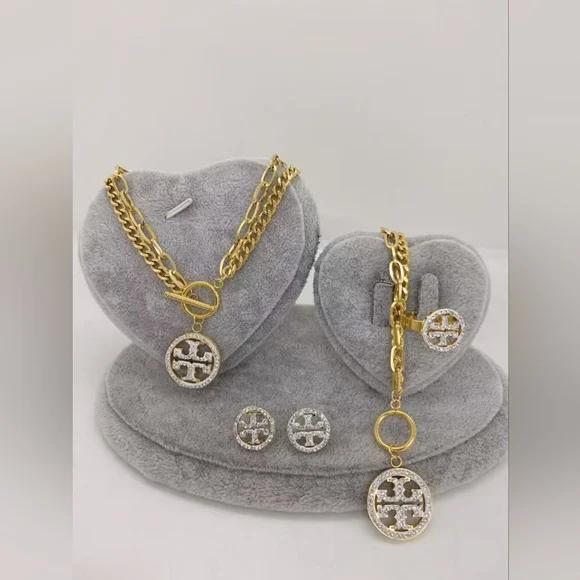 Gold and Silver Jewelry 5 Pieqce Set Set - Picture 1 of 1